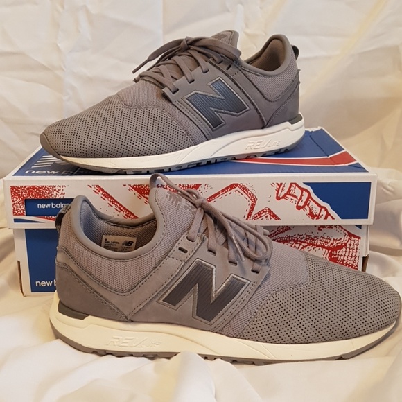 New Balance Shoes - New Balance Sneakers (LIKE NEW)